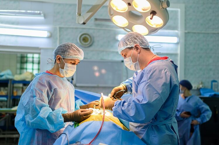 Hogyan történik a műtét a nyaki osteochondrosisban 